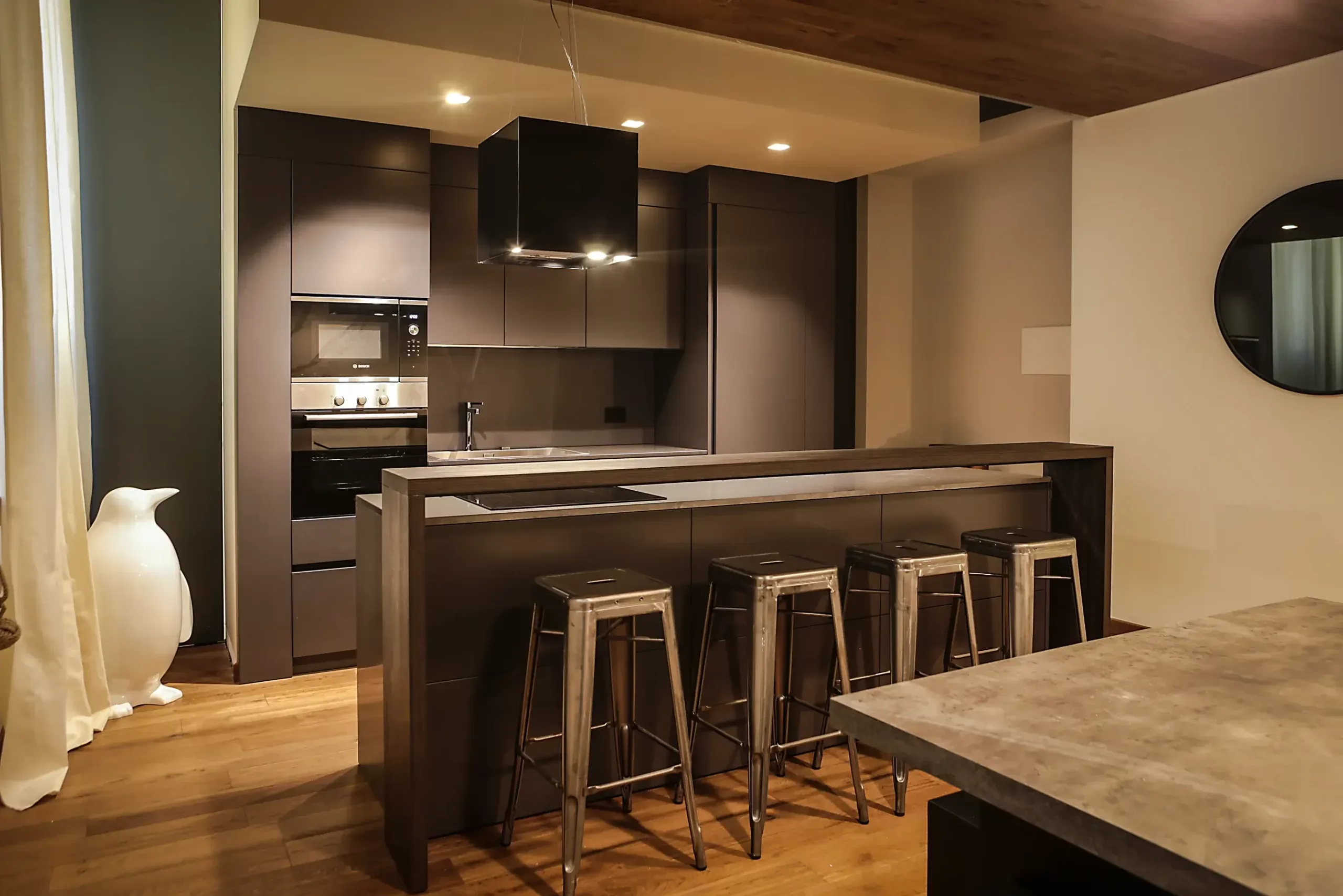 Design apartment in Cagliari — Loft 360, view of the spaces, designed by Gatti/Piu (photo 5)