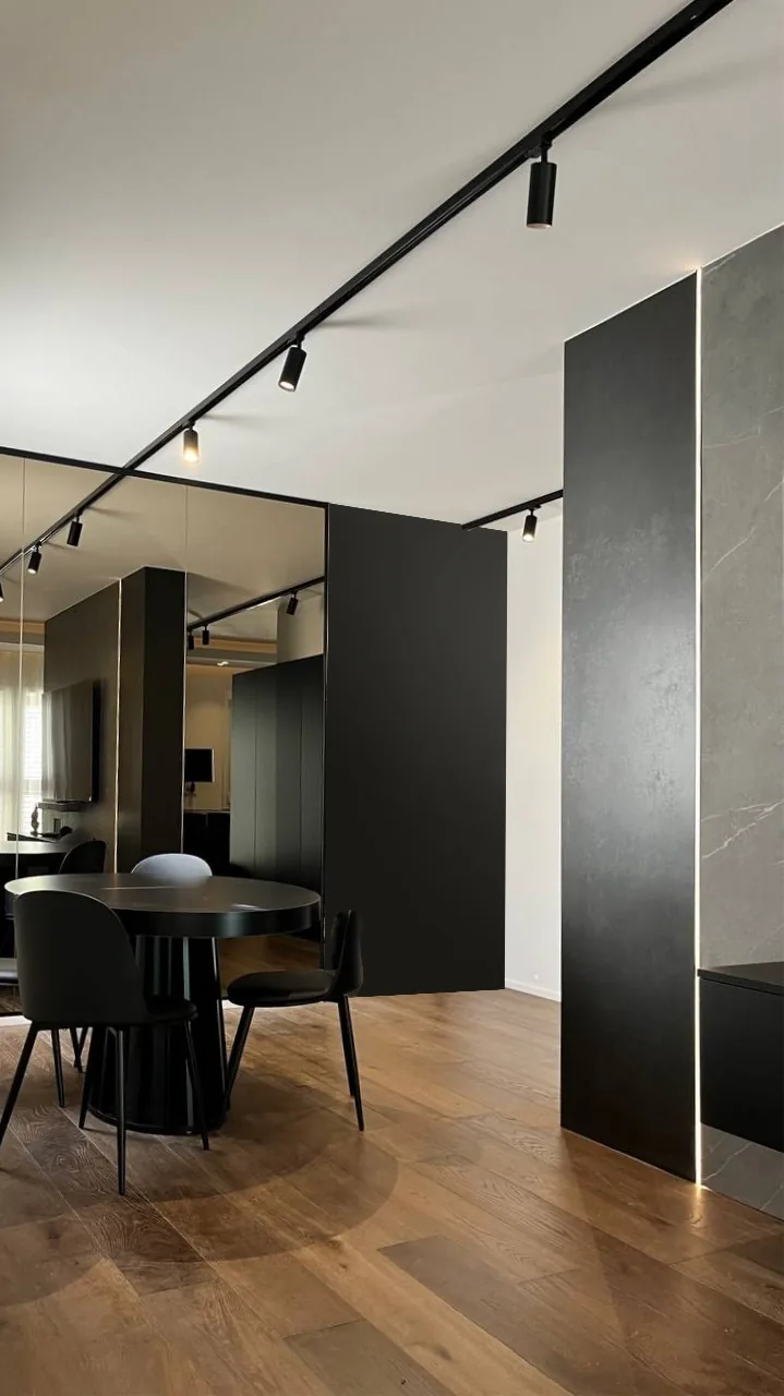 Design apartment in Selargius — Manin 43, vertical interior detail, designed by Gatti/Piu