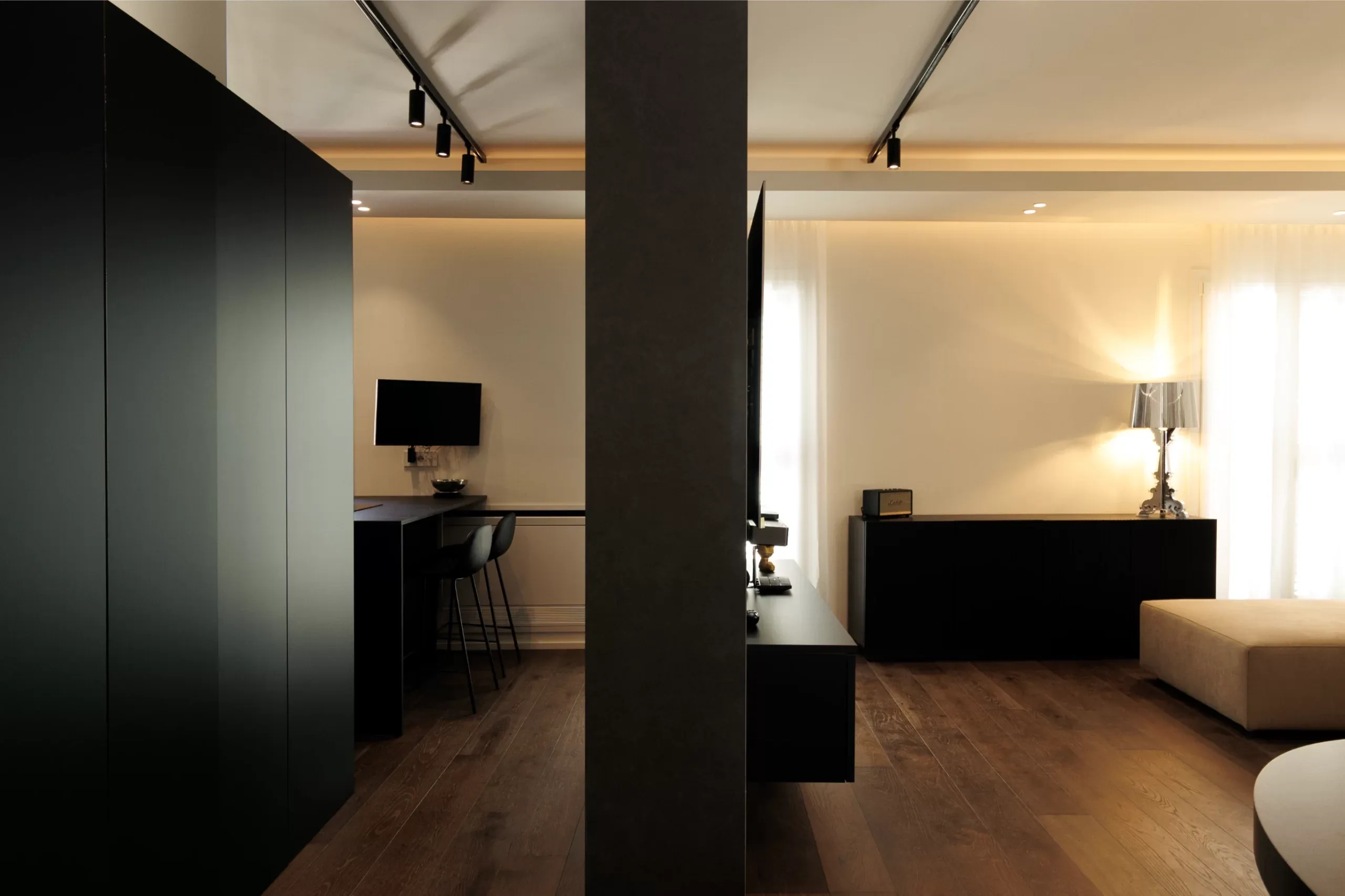 Design apartment in Selargius — Manin 43, view of the spaces, designed by Gatti/Piu (photo 4)