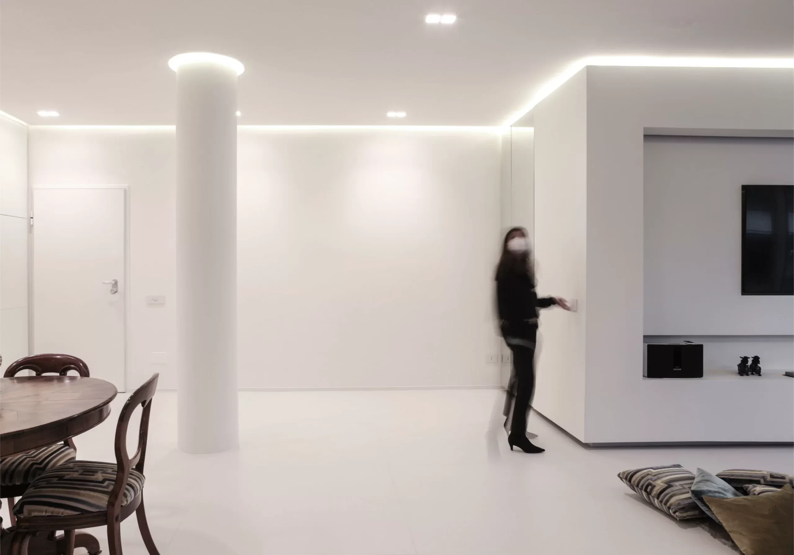 Design apartment in Cagliari — Via Caboni, view of the spaces, designed by Gatti/Piu (photo 2)