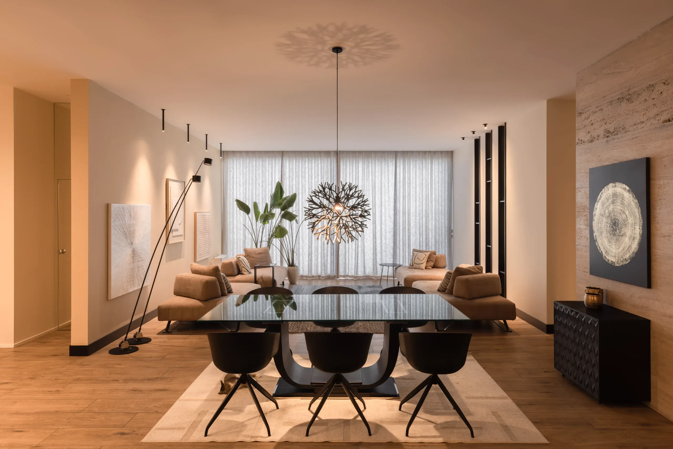Design apartment in Cagliari — Via Roma, view of the spaces, designed by Gatti/Piu (photo 3)