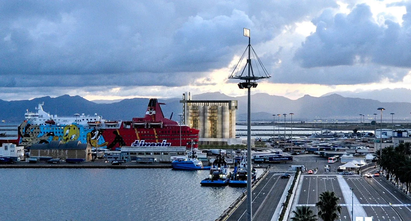 Hospitality project in Cagliari — Silos Hotel, view of the spaces, designed by Gatti/Piu (photo 8)