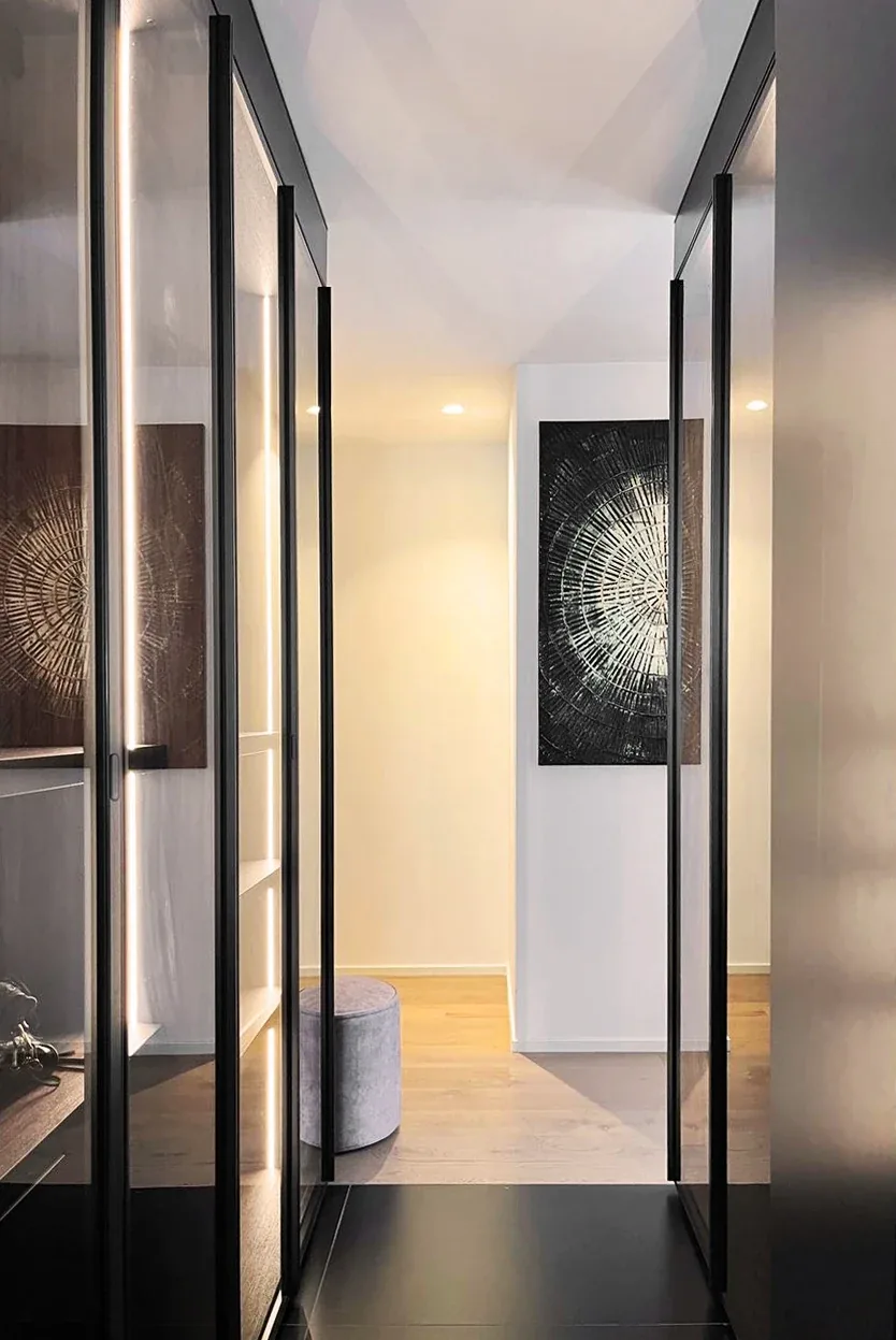 Premium penthouse in Cagliari — Via Della Pineta, vertical interior detail, designed by Gatti/Piu (photo 22)