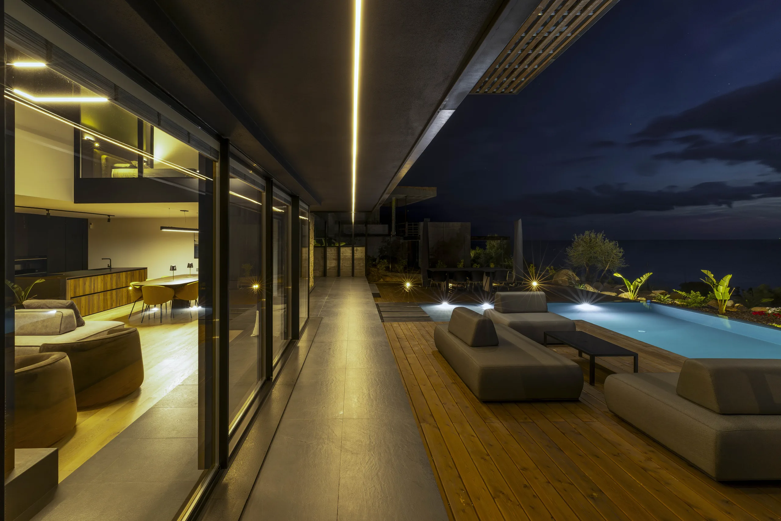 Luxury villa in Quartu Sant'Elena — TM2, view of the spaces, designed by Gatti/Piu (photo 20)
